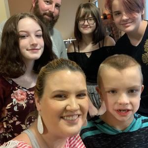 Meet your Posher, Sheena